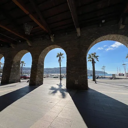 Natali By The Beach Apartamento *