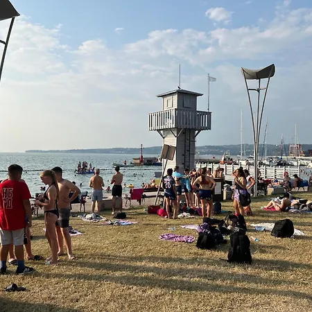 Natali By The Beach Apartment Koper