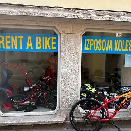 Natali By The Beach Apartment